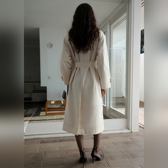 Sold Out - Picture 2 of 7